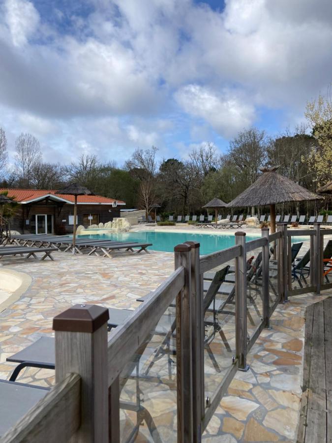 Camping 5* - Biscarosse Lac - Mobilhome 2 Chambres - 4 Personnes Biscarrosse Dış mekan fotoğraf